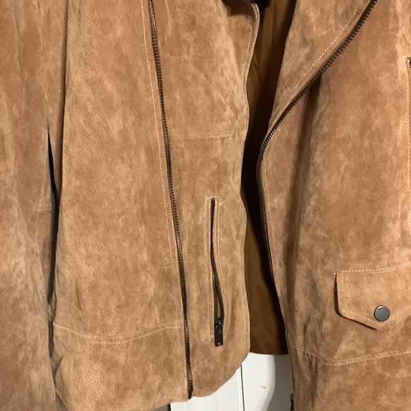 BLANK NYC Suede moto jacket tan - Picture 5 of 10